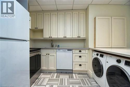 329 King Street E Unit# 2, Hamilton, ON - Indoor Photo Showing Laundry Room