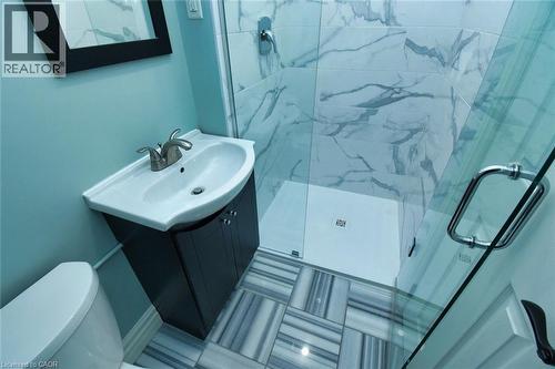 329 King Street E Unit# 2, Hamilton, ON - Indoor Photo Showing Bathroom
