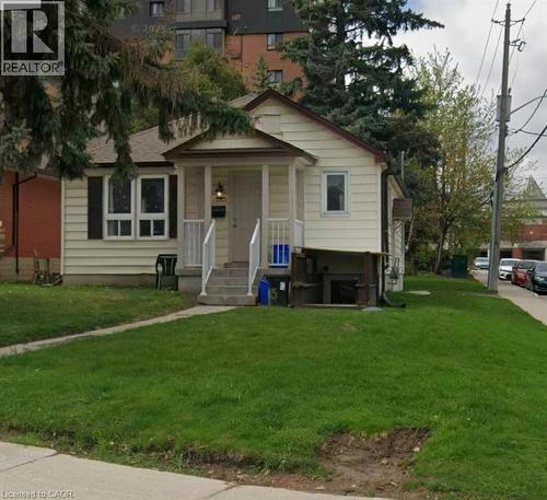 185 REGINA Street N  Waterloo, ON N2J 3B4