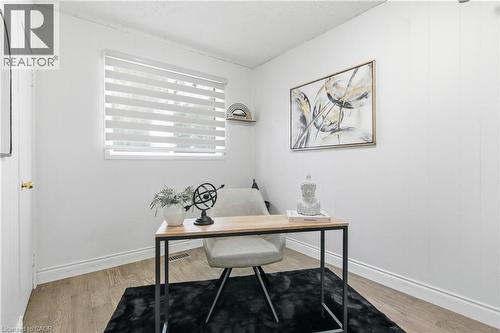 5372 Spruce Avenue, Burlington, ON - Indoor Photo Showing Office