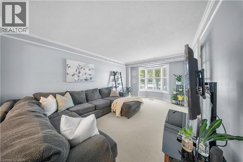 54 Pathfinder Crescent, Kitchener, ON - Indoor Photo Showing Living Room