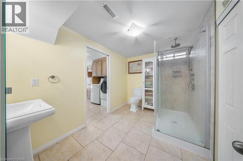 54 Pathfinder Crescent, Kitchener, ON - Indoor Photo Showing Bathroom
