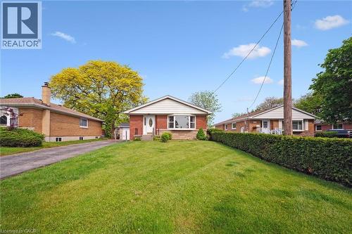 2237 Joyce Street, Burlington, ON - Outdoor