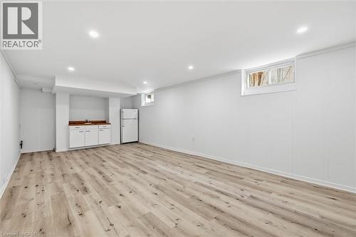 2237 Joyce Street, Burlington, ON - Indoor