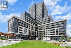 3220 WILLIAM COLTSON Avenue Unit# 1702  Oakville, ON L6H 7X9