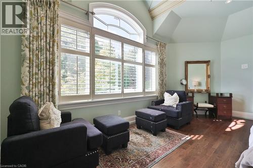 342 Pomona Avenue, Burlington, ON - Indoor