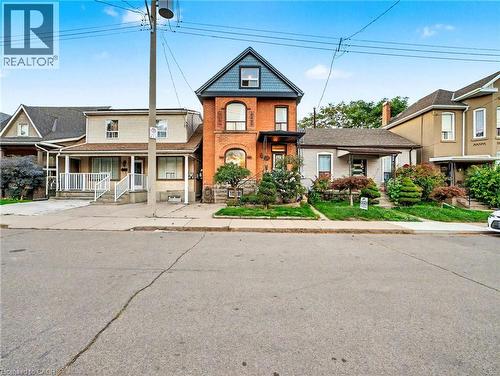 Victorian-style house with brick siding - 23 Oak Avenue, Hamilton, ON - Outdoor With Facade