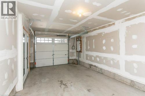 View of garage - 386 Linden Drive, Cambridge, ON - Indoor Photo Showing Garage