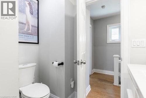 35 Ferrie Street W, Hamilton, ON - Indoor Photo Showing Bathroom