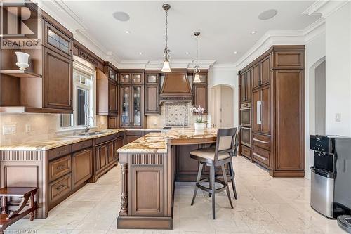 3122 Cedar Springs Road, Burlington, ON - Indoor Photo Showing Kitchen With Upgraded Kitchen