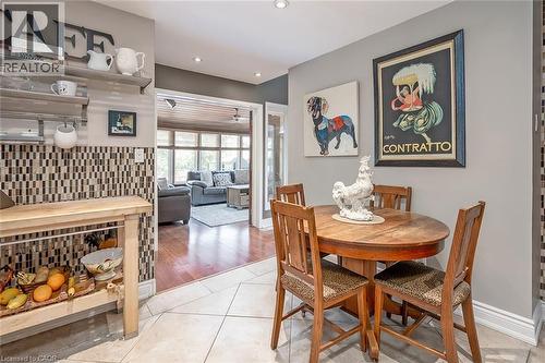 275 Alexander Court, Burlington, ON - Indoor Photo Showing Dining Room