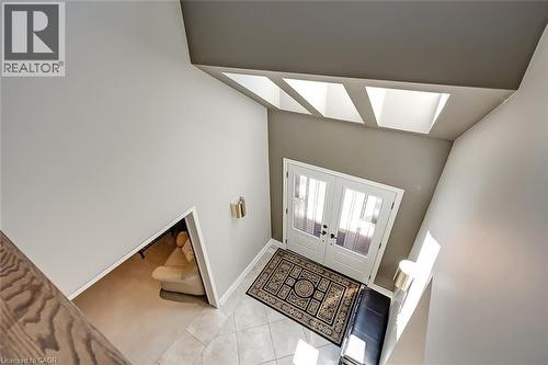 275 Alexander Court, Burlington, ON - Indoor Photo Showing Other Room