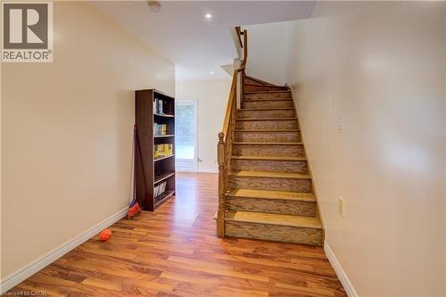 7 Robinson Street S, Grimsby, ON - Indoor Photo Showing Other Room