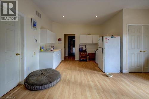 7 Robinson Street S, Grimsby, ON - Indoor