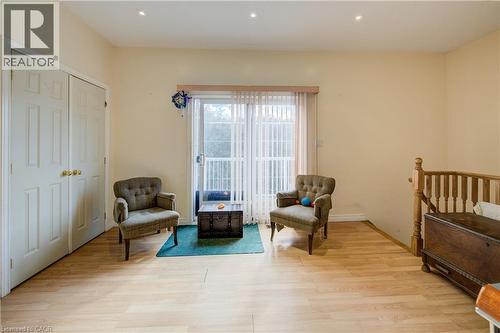 7 Robinson Street S, Grimsby, ON - Indoor