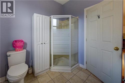 7 Robinson Street S, Grimsby, ON - Indoor Photo Showing Bathroom