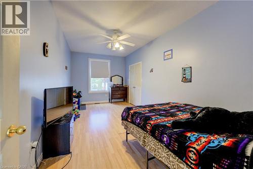 7 Robinson Street S, Grimsby, ON - Indoor Photo Showing Bedroom