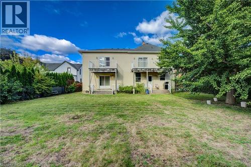 7 Robinson Street S, Grimsby, ON - Outdoor