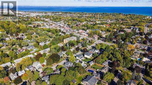 7 Robinson Street S, Grimsby, ON - Outdoor With Body Of Water With View