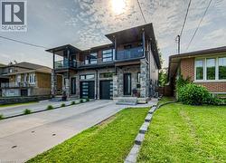 81 FIFTH Avenue  Kitchener, ON N2C 1P5