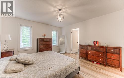 81 Fifth Avenue, Kitchener, ON - Indoor Photo Showing Bedroom