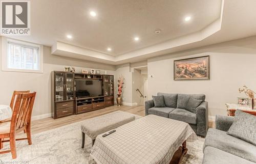 81 Fifth Avenue, Kitchener, ON - Indoor Photo Showing Living Room