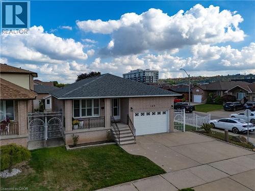140 Donn Avenue, Hamilton, ON - Outdoor With Deck Patio Veranda