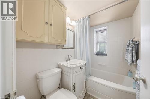 9 Grant Boulevard Unit# 102, Dundas, ON - Indoor Photo Showing Bathroom