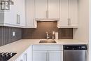 2093 Fairview Street Unit# 809, Burlington, ON  - Indoor Photo Showing Kitchen 