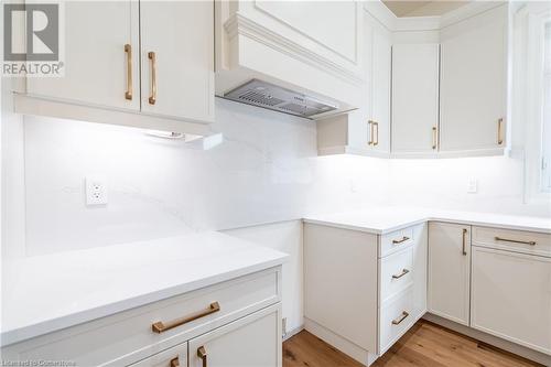 21 Oakley Drive, Niagara-On-The-Lake, ON - Indoor Photo Showing Kitchen
