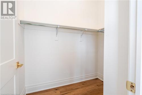 21 Oakley Drive, Niagara-On-The-Lake, ON - Indoor With Storage