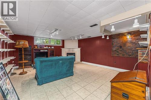 16 Wyckliffe Avenue, Niagara-On-The-Lake, ON - Indoor Photo Showing Other Room