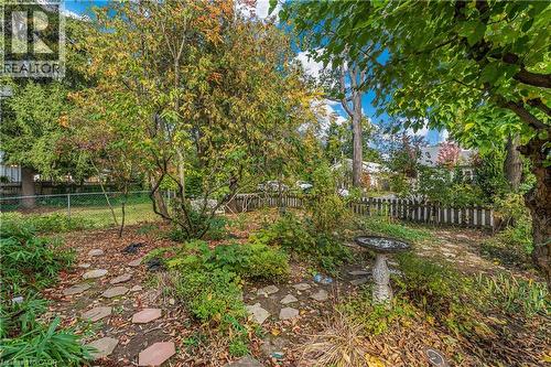 16 Wyckliffe Avenue, Niagara-On-The-Lake, ON - Outdoor