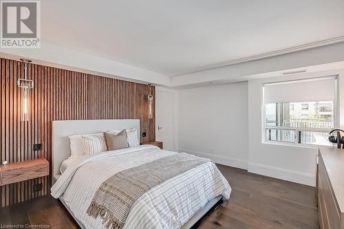 2190 Lakeshore Road Unit# 605, Burlington, ON - Indoor Photo Showing Bedroom