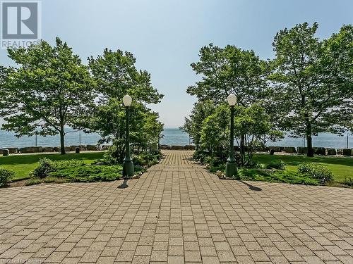 2190 Lakeshore Road Unit# 605, Burlington, ON - Outdoor