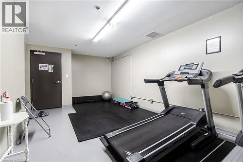 View of workout area - 5317 Upper Middle Road Unit# 112, Burlington, ON - Indoor Photo Showing Gym Room