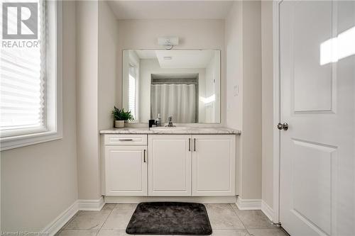 26 Bentgrass Drive, Welland, ON - Indoor