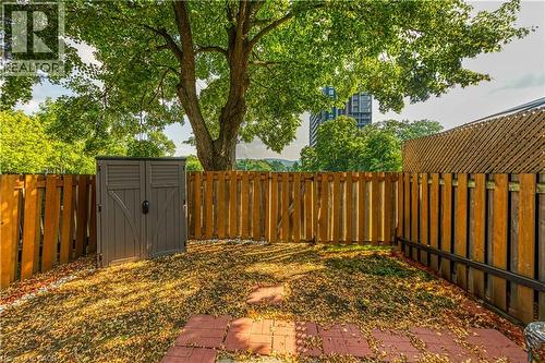 18 Riverdale Drive, Hamilton, ON - Outdoor