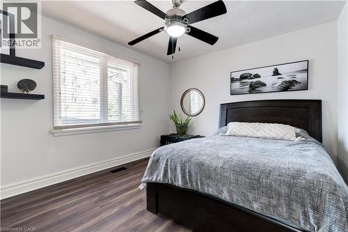 4391 Lakeshore Road, Burlington, ON - Indoor Photo Showing Bedroom