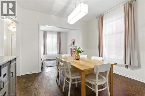 44 Holton Avenue N, Hamilton, ON - Indoor Photo Showing Dining Room