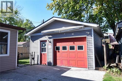 53 Seventh Avenue, Brantford, ON - Outdoor