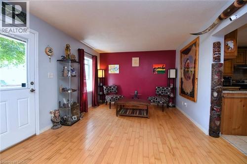 53 Seventh Avenue, Brantford, ON - Indoor Photo Showing Other Room