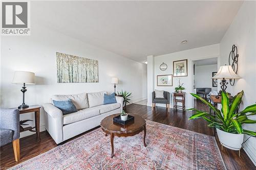 101 QUEEN Street S Unit# 606  Hamilton, ON L8P 3R9