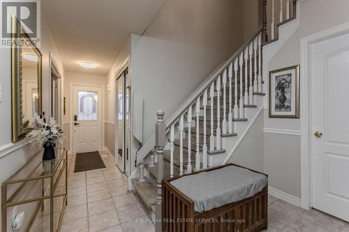 606 Williamson Court, Burlington, ON - Indoor Photo Showing Other Room