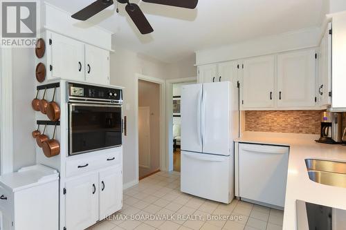 323 Fullerton Avenue, Ottawa, ON - Indoor Photo Showing Kitchen With Double Sink