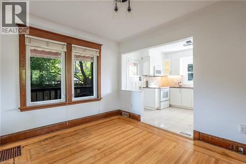 272 Stinson Crescent, Hamilton, ON - Indoor Photo Showing Other Room