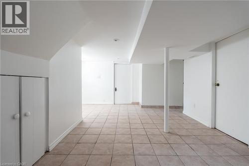 272 Stinson Crescent, Hamilton, ON - Indoor Photo Showing Other Room