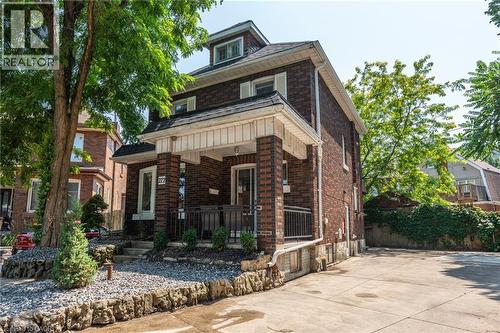 3 Car Driveway - 272 Stinson Crescent, Hamilton, ON - Outdoor