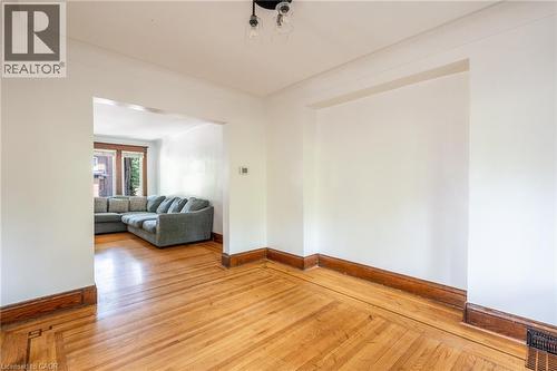 272 Stinson Crescent, Hamilton, ON - Indoor Photo Showing Other Room