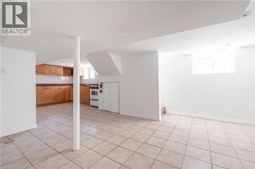 272 Stinson Crescent, Hamilton, ON - Indoor Photo Showing Other Room